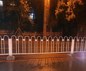 坚固守护：盘锦铁艺护栏的安全保障